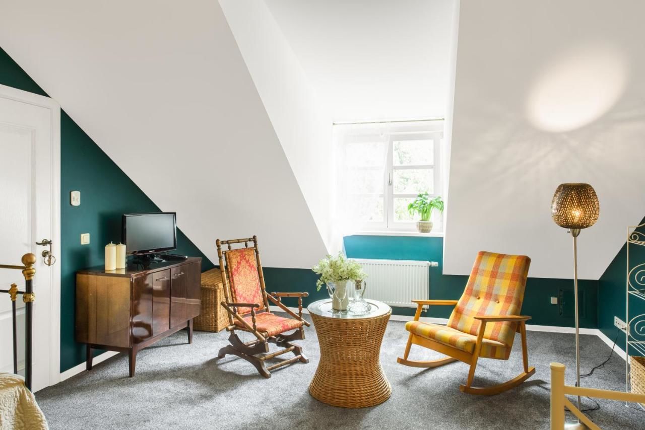 Отели типа «постель и завтрак» The Secret Garden Boutique B&B Вильнюс-17