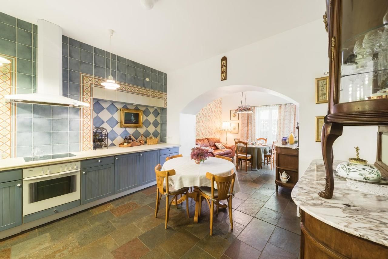 Отели типа «постель и завтрак» The Secret Garden Boutique B&B Вильнюс-25