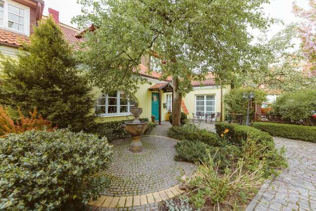 Отели типа «постель и завтрак» The Secret Garden Boutique B&B Вильнюс-27