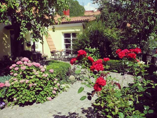 Отели типа «постель и завтрак» The Secret Garden Boutique B&B Вильнюс-29